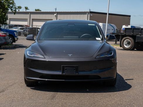 Used 2025 Tesla Model 3 Long Range RWD image 2