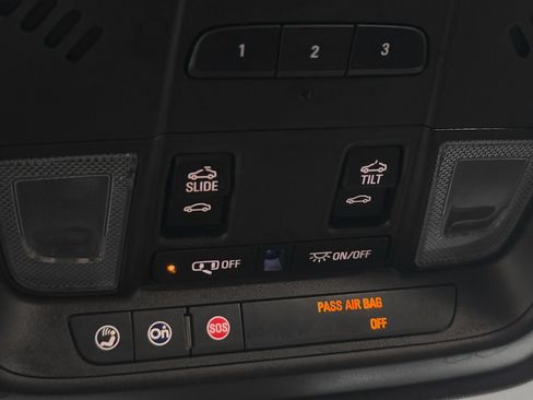 Used 2019 Buick Regal GS image 30