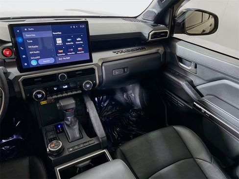 Used 2024 Toyota Tacoma TRD Off-Road w/ TRD Off Road Premium Package image 22