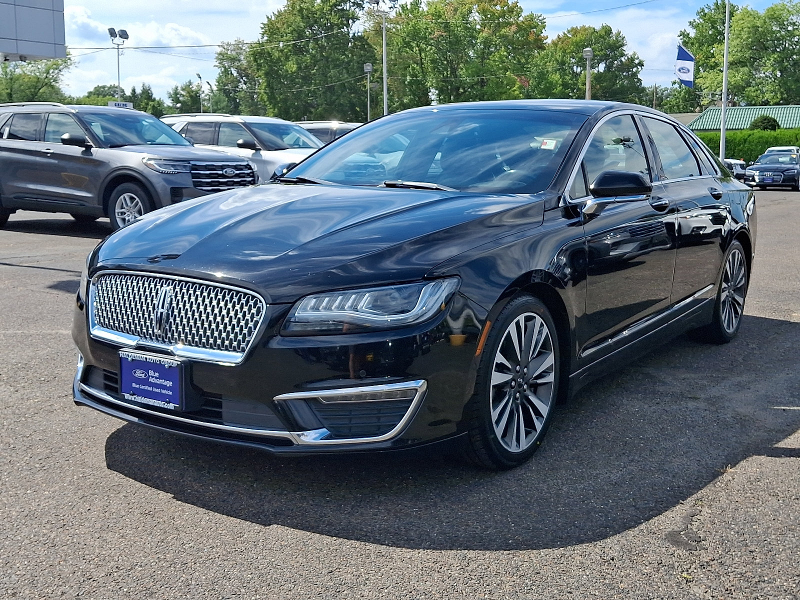 Used 2019 Lincoln MKZ Reserve AWD/4WD image 3