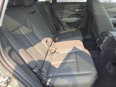 New 2026 Audi Q3 quattro 2.0T AWD/4WD image 17