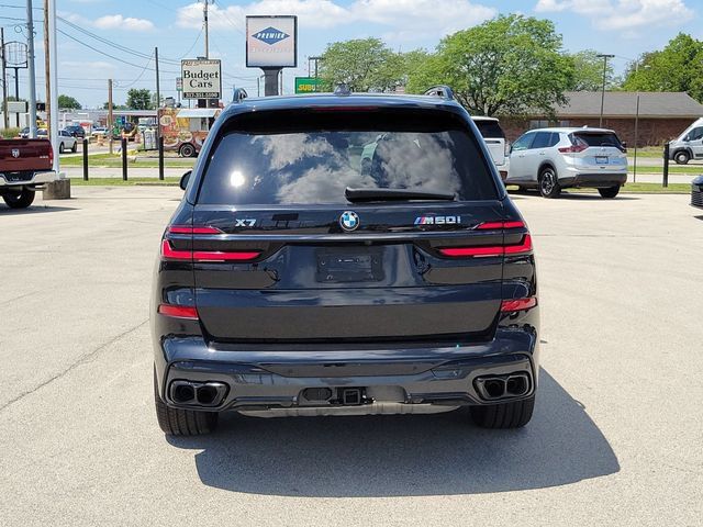 Used 2025 BMW X7 M60i AWD/4WD image 5