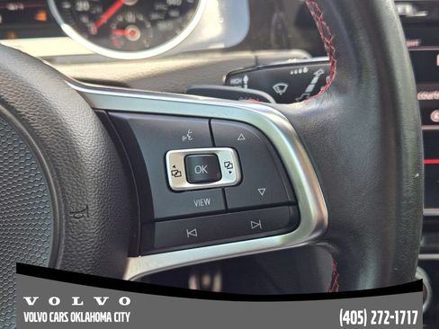 Used 2021 Volkswagen GTI SE FWD image 29