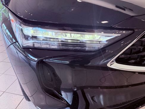 Used 2023 Acura MDX FWD w/ Technology Package image 17
