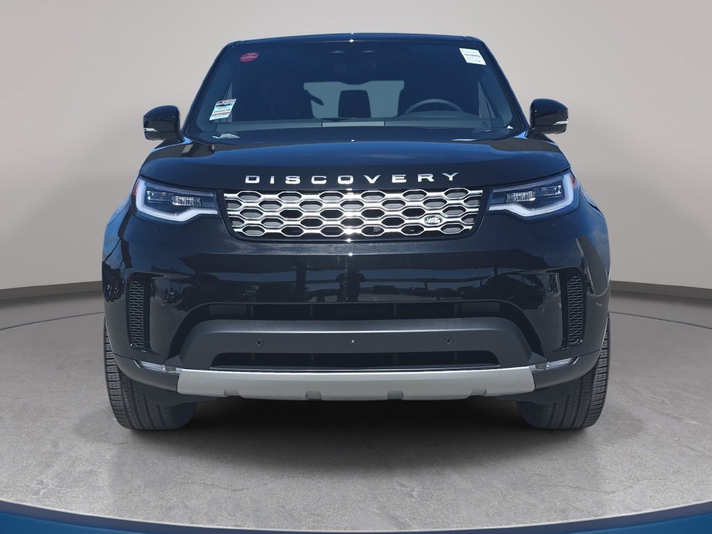 New 2026 Land Rover Discovery S AWD/4WD image 2