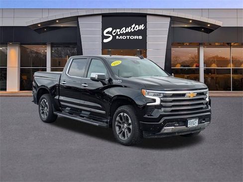 Used 2023 Chevrolet Silverado 1500 High Country image 7