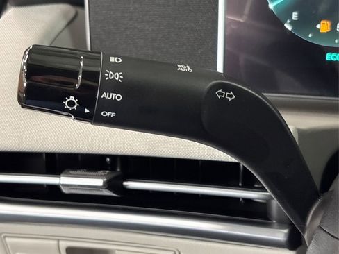 New 2026 Hyundai Tucson Limited image 15