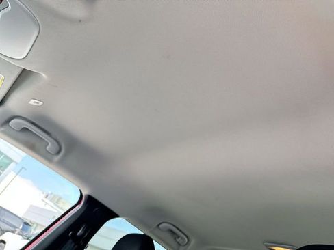 Used 2022 Jeep Renegade Latitude image 22