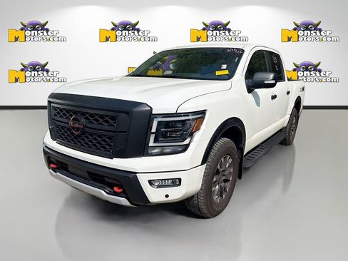 Used 2024 Nissan Titan PRO-4X w/ Pro-4x Convenience Package image 1