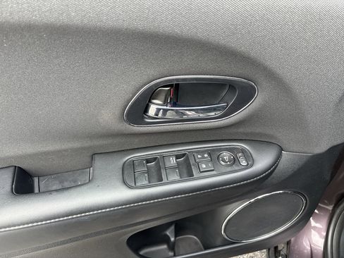 Certified 2020 Honda HR-V EX image 17