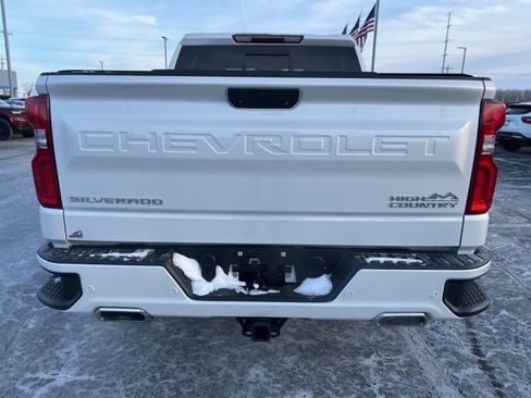 Used 2021 Chevrolet Silverado 1500 High Country w/ Safety Package II image 7