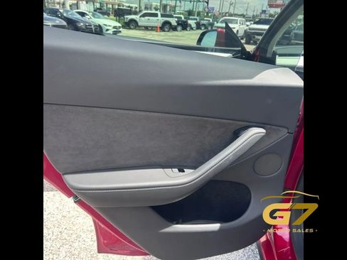 Used 2024 Tesla Model Y Long Range RWD image 20