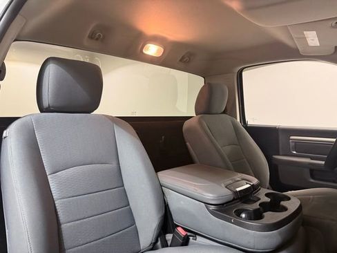 Used 2017 RAM 2500 Tradesman w/ Chrome Appearance Group image 20