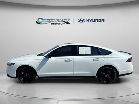 Used 2023 Honda Accord Sport image 5