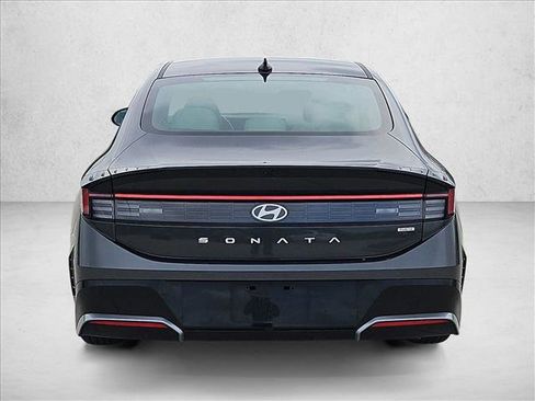 Used 2025 Hyundai Sonata SEL image 6