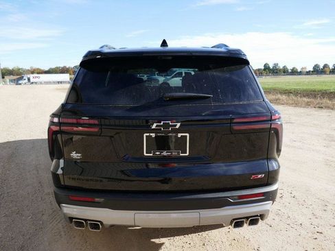 New 2026 Chevrolet Traverse Z71 w/ Enhanced Driving Package image 5