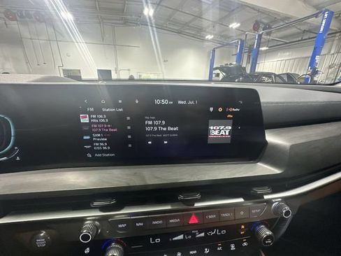 Used 2023 Kia Telluride EX X-Line AWD/4WD image 16