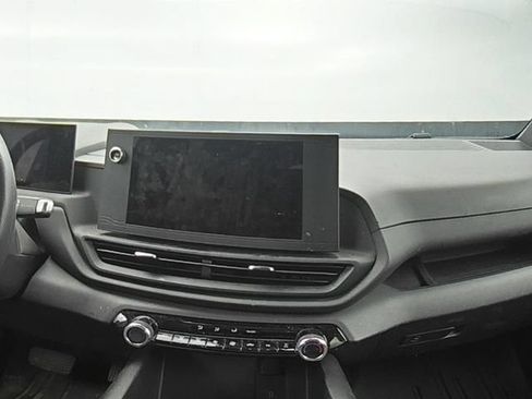 Used 2024 Chevrolet Silverado EV W/T AWD/4WD image 16