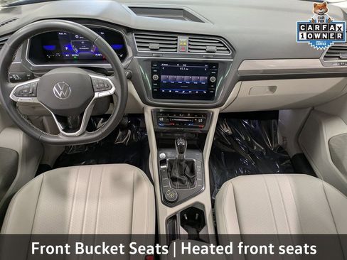 Used 2022 Volkswagen Tiguan SE w/ Panoramic Sunroof Package AWD/4WD image 29