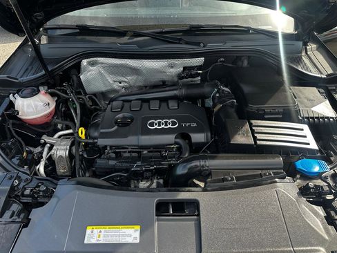 Used 2018 Audi Q3 2.0T Premium Plus w/ Premium Plus Package image 28