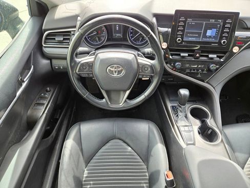 Used 2023 Toyota Camry SE image 8