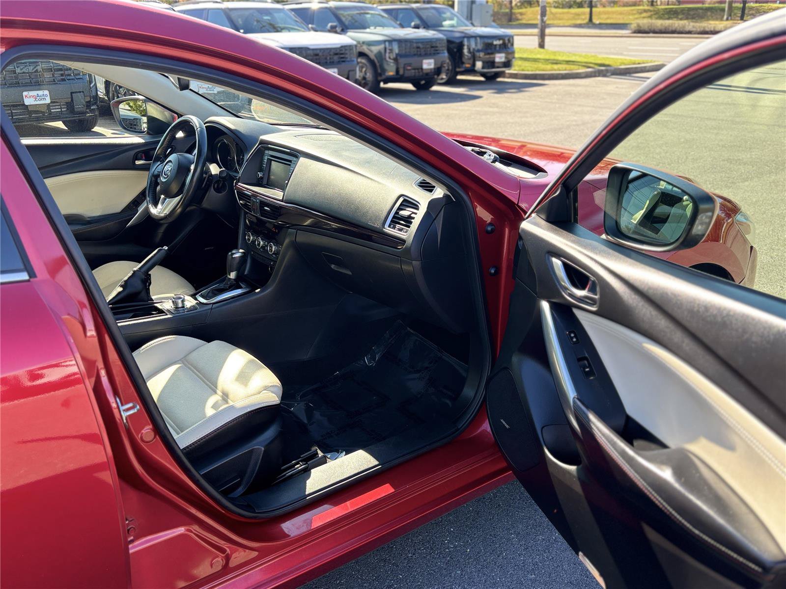 Used 2015 MAZDA MAZDA6 Grand Touring w/ GT Technology Package FWD image 11