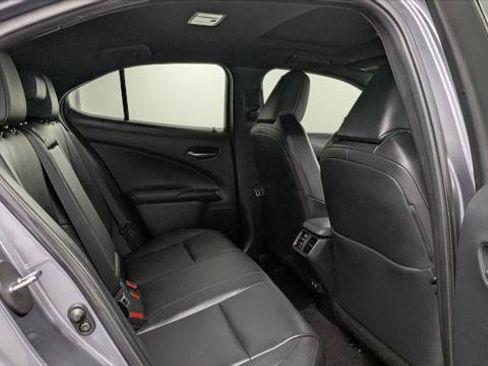 Used 2020 Lexus UX 200 w/ Accessory Package FWD image 18