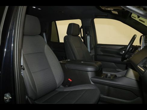 Used 2021 Chevrolet Tahoe LS image 31