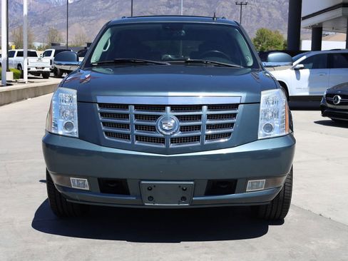 Used 2008 Cadillac Escalade AWD image 9