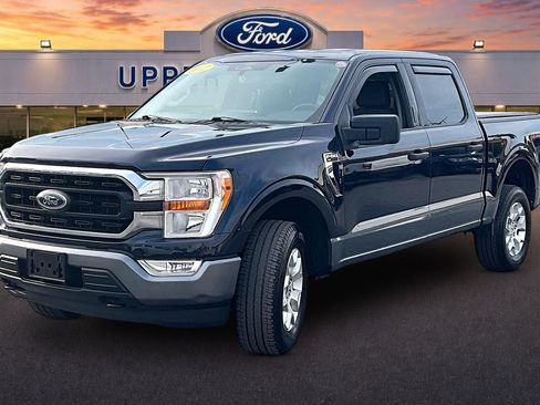 Certified 2022 Ford F150 XLT w/ Equipment Group 301A Mid AWD/4WD image 11