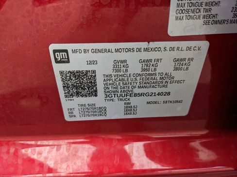 Used 2024 GMC Sierra 1500 AT4X image 34