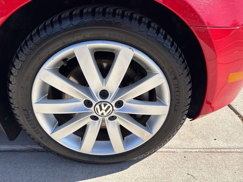 Used 2012 Volkswagen Jetta TDI image 16