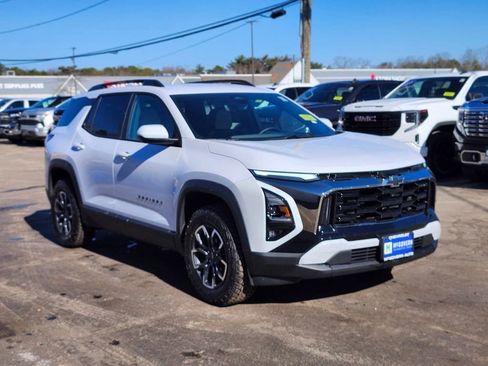 Used 2026 Chevrolet Equinox ACTIV w/ Convenience Package III AWD/4WD image 7