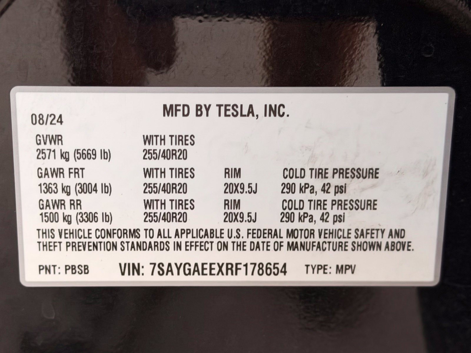 Used 2024 Tesla Model Y Long Range AWD/4WD image 48