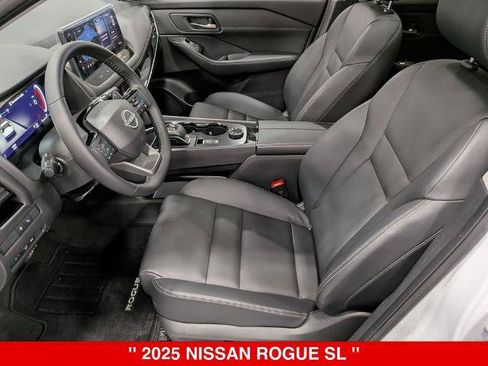 Certified 2025 Nissan Rogue SL w/ SL Premium Package AWD/4WD image 13