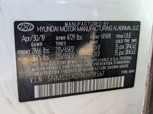 Used 2019 Hyundai Santa Fe SE image 12