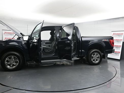 Used 2021 Ford F150 XLT w/ Equipment Group 302A High image 43