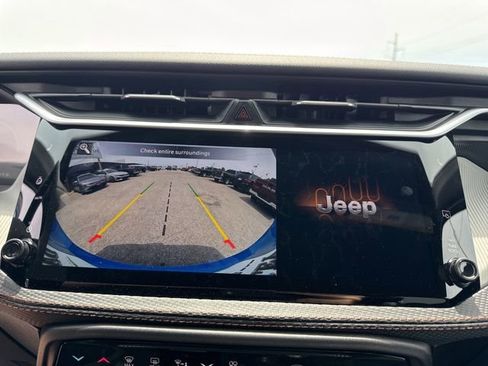 New 2026 Jeep Cherokee Limited AWD/4WD image 15