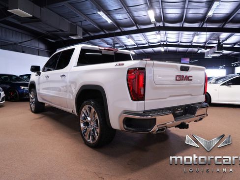 Used 2023 GMC Sierra 1500 SLT image 5