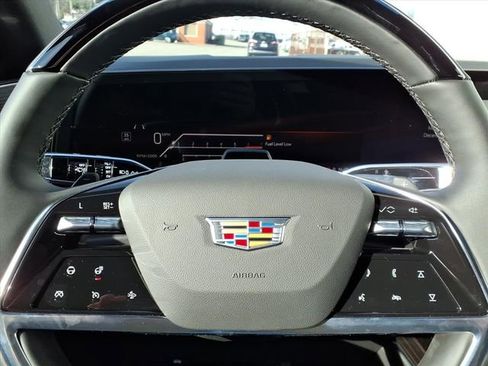 New 2026 Cadillac Escalade Luxury image 13