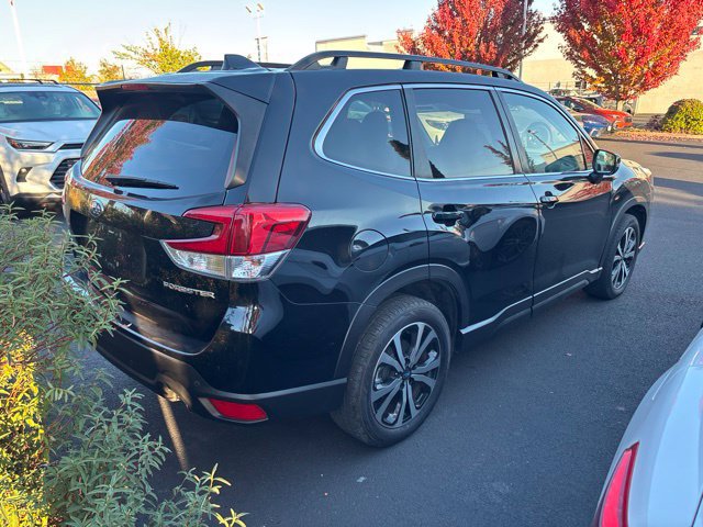Used 2024 Subaru Forester Limited AWD/4WD image 2
