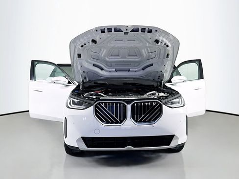 Used 2025 BMW X3 xDrive30i AWD/4WD image 21