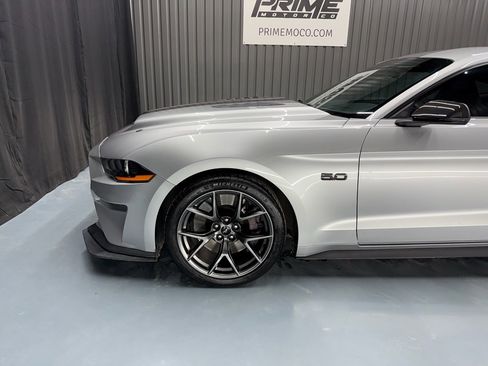 Used 2019 Ford Mustang GT Premium w/ Performance Package - Level 2 image 8