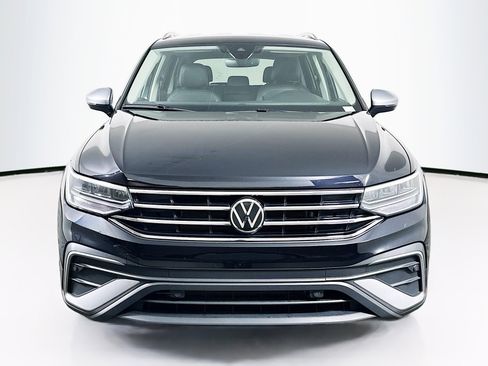 Used 2024 Volkswagen Tiguan Wolfsburg Edition image 2