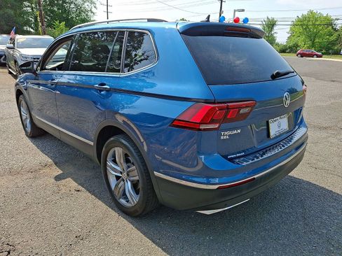 Used 2020 Volkswagen Tiguan SEL AWD/4WD image 4