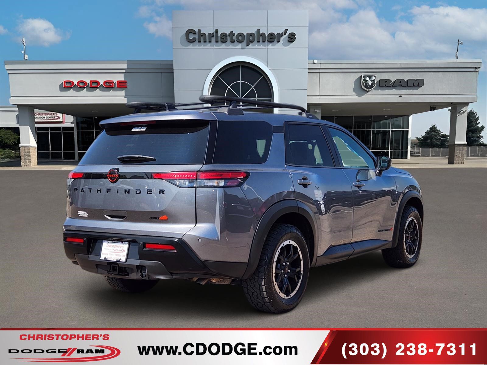 Used 2026 Nissan Pathfinder Rock Creek AWD/4WD image 3
