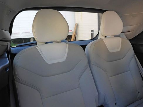Used 2025 Volvo EX90 Plus AWD/4WD image 39