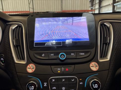 Used 2023 Chevrolet Malibu LT FWD image 33