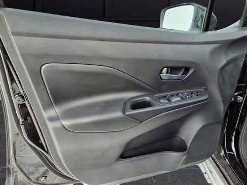 New 2025 Nissan Versa SV w/ Trunk Package image 40