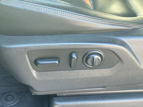 Used 2019 GMC Sierra 1500 AT4 w/ Technology Package image 28